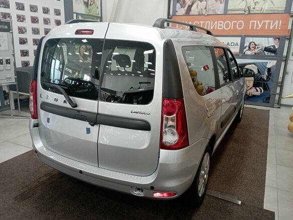 2026 Lada (ВАЗ) Largus I Рестайлинг, серебристый - вид 7