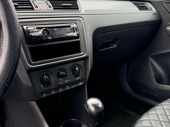 2016 Skoda Rapid I, белый, 900000 рублей - вид 19
