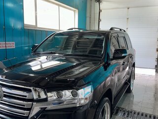 2016 Toyota Land Cruiser 200 Series Рестайлинг 2, чёрный, 8695000 рублей, вид 1