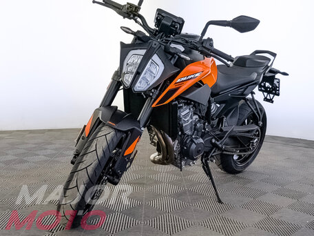2026 KTM 790 Duke, оранжевый, 1049000 рублей, вид 4