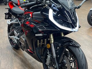 2026 QJMotor SRK 421 RR, чёрный, 629000 рублей, вид 4
