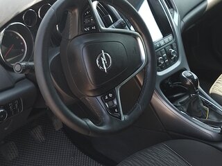 2014 Opel Astra J Рестайлинг, белый, 550000 рублей, вид 5
