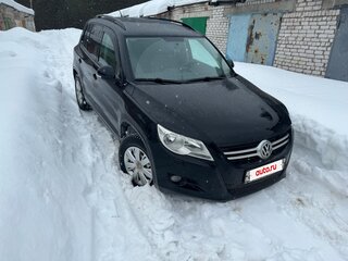 2010 Volkswagen Tiguan I, чёрный, 790000 рублей, вид 1