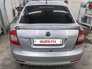 2011 Skoda Octavia II (A5) Рестайлинг, серебристый, 560000 рублей, вид 5