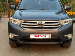 2010 Toyota Highlander II (XU40) Рестайлинг, серый, 1800000 рублей, вид 3