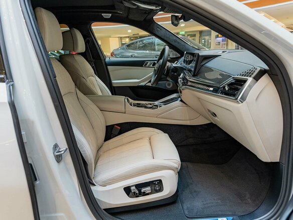 2026 BMW X6 M60i III (G06) Рестайлинг, белый, 18990000 рублей - вид 22