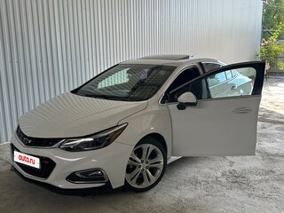 2016 Chevrolet Cruze II, белый, 1450000 рублей, вид 1