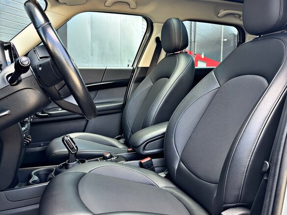 2021 Mini Countryman Cooper II Рестайлинг, серый, 2490000 рублей - вид 9