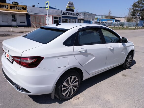 2023 Lada (ВАЗ) Vesta I Рестайлинг (NG), белый, 1543000 рублей - вид 4