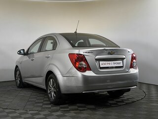 2013 Chevrolet Aveo II, серебристый, 499000 рублей, вид 5