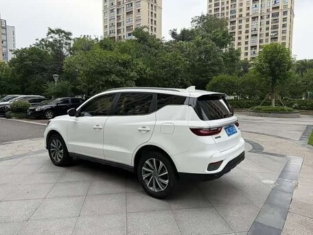 2020 Geely Vision X6 II Рестайлинг 2, белый, 1110000 рублей, вид 4