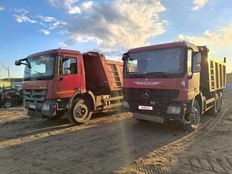 2012 Mercedes-Benz Actros, пурпурный, 4300000 рублей, вид 4