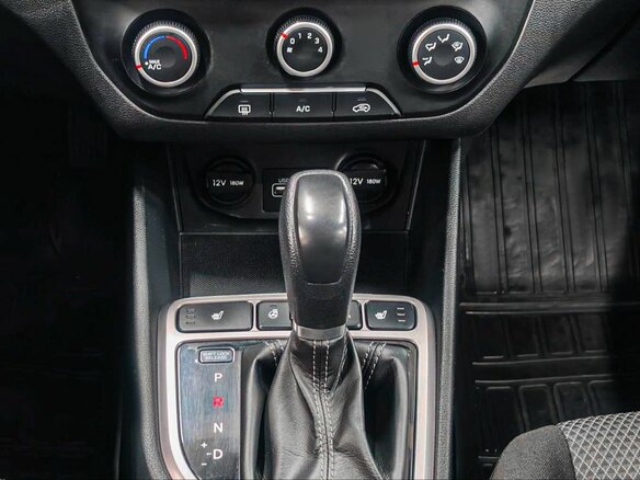 2018 Hyundai Creta I, красный - вид 22