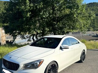 2018 Mercedes-Benz CLA 250 I (C117, X117) Рестайлинг, белый, 2100000 рублей, вид 1