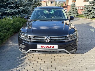 2019 Volkswagen Tiguan II, чёрный, 2820000 рублей, вид 5