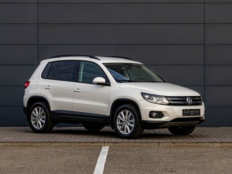 2012 Volkswagen Tiguan I Рестайлинг, белый, 1495000 рублей, вид 3