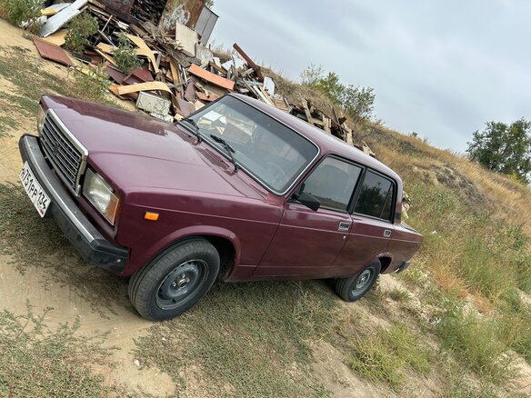 2003 Lada (ВАЗ) 2107, красный, 150000 рублей - вид 2