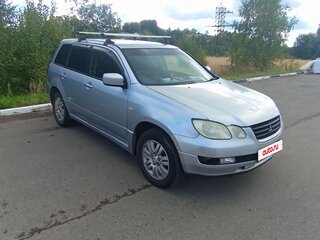 2005 Mitsubishi Airtrek I, серебристый, 555000 рублей, вид 2