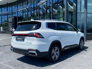2024 Geely Okavango I Рестайлинг, белый, 2899000 рублей, вид 2