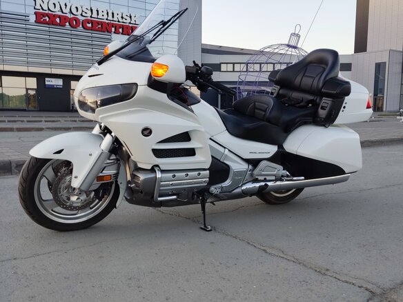 2012 Honda GL 1800 Gold Wing, белый, 1850000 рублей - вид 17