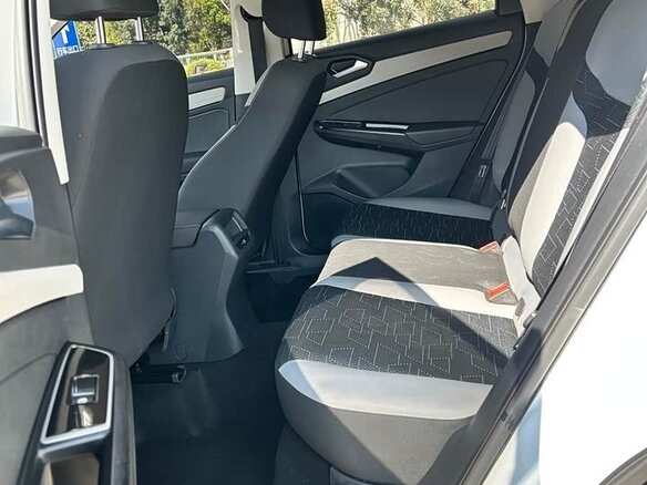 2023 Jetta VS5 I Рестайлинг, белый - вид 11