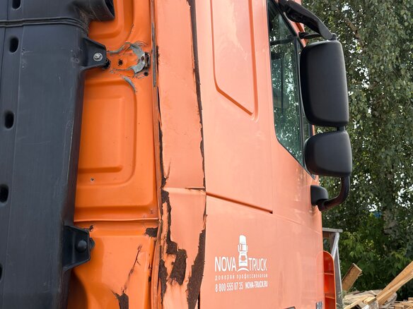 2013 DAF XF 105, оранжевый, 2200000 рублей - вид 2