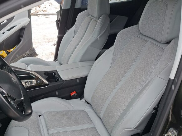 2020 Peugeot 3008 II, коричневый, 2450000 рублей - вид 16