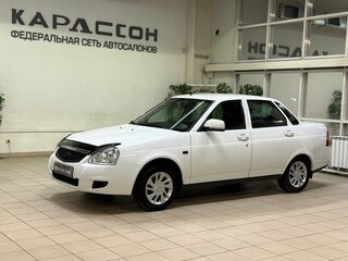 2016 Lada (ВАЗ) Priora I Рестайлинг, белый, 680000 рублей, вид 1