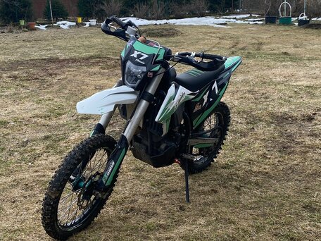 2023 FX moto X7 (CB 250), зелёный, 149250 рублей, вид 2