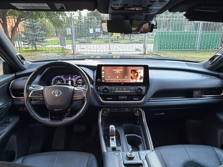 2023 Toyota Grand Highlander, серый, 11000000 рублей, вид 3