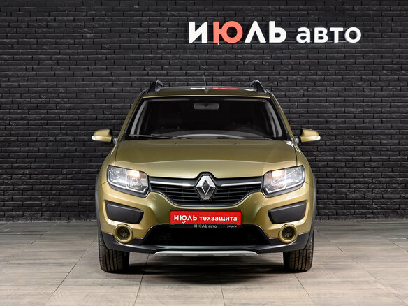 2016 Renault Sandero Stepway II, золотистый - вид 2
