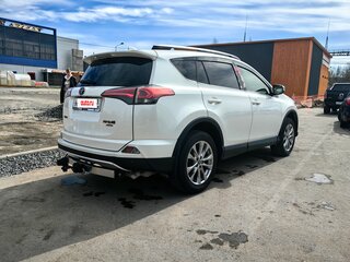 2016 Toyota RAV4 IV (XA40) Рестайлинг, белый, 2500000 рублей, вид 5