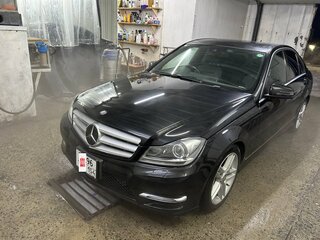 2013 Mercedes-Benz C-Класс 200 III (W204) Рестайлинг, чёрный, 1700000 рублей, вид 3