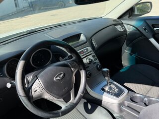 2009 Hyundai Genesis Coupe I, белый, 944000 рублей, вид 3