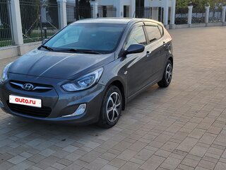 2011 Hyundai Solaris I, серебристый, 560000 рублей, вид 1