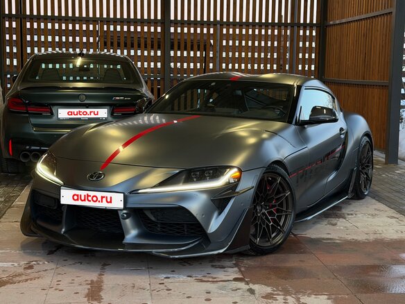 2022 Toyota Supra V (A90), серый - вид 3