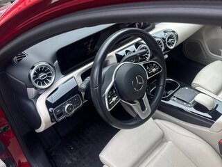 2021 Mercedes-Benz A-Класс 220 IV (W177), красный, 2980000 рублей, вид 5