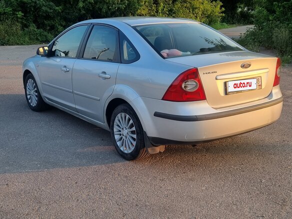 2005 Ford Focus II, серебристый, 400000 рублей - вид 4