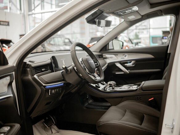 2026 Jetour X70+ I Рестайлинг, белый, 3399000 рублей - вид 14