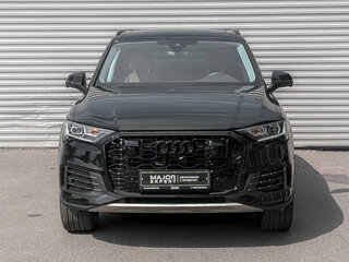 2023 Audi Q7 45 TFSI II (4M) Рестайлинг, чёрный, 7440000 рублей, вид 2