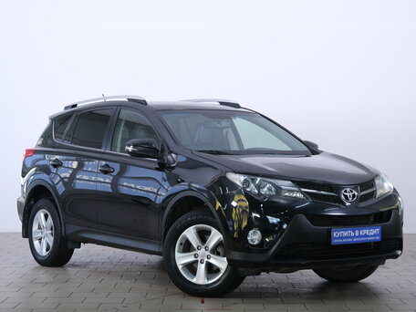 Toyota RAV4 IV (XA40)