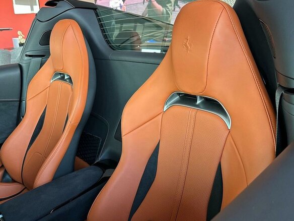 2026 Ferrari 12Cilindri Spider, серый, 69990000 рублей - вид 5