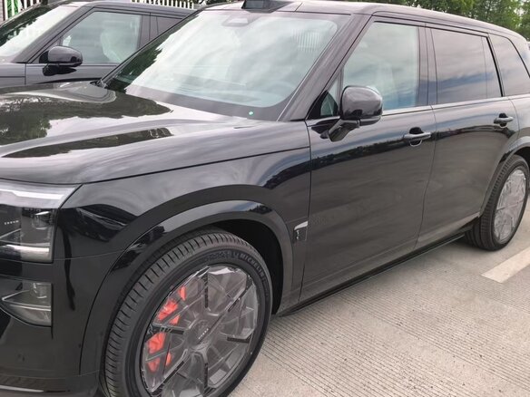 2026 Zeekr 9X 70 kWh, чёрный - вид 3