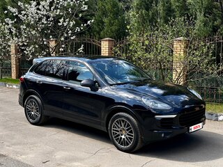 2017 Porsche Cayenne Diesel II Рестайлинг (958), чёрный, 3850000 рублей, вид 1