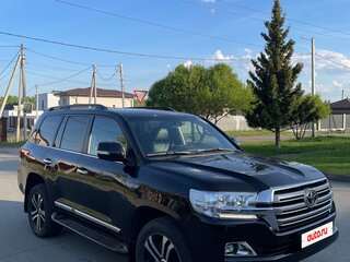 2016 Toyota Land Cruiser 200 Series Рестайлинг 2, чёрный, 4900000 рублей, вид 3