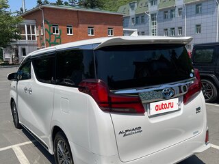 2020 Toyota Alphard III Рестайлинг, белый, 4700000 рублей, вид 5