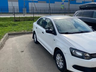 2011 Volkswagen Polo V, белый, 440000 рублей, вид 1