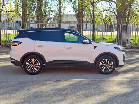2024 Chery Tiggo 7 Pro Max I Рестайлинг, белый - вид 4