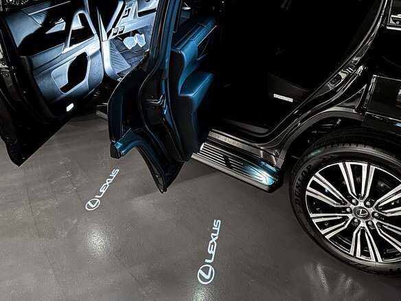 2025 Lexus LX 600 IV, чёрный - вид 5