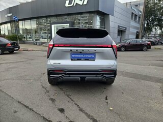 2024 Geely Atlas II, серый, 2760000 рублей, вид 5